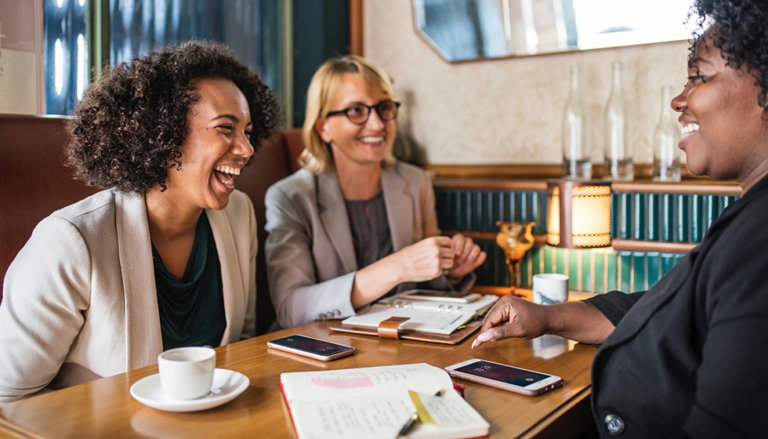 workplace-friendships-three-women